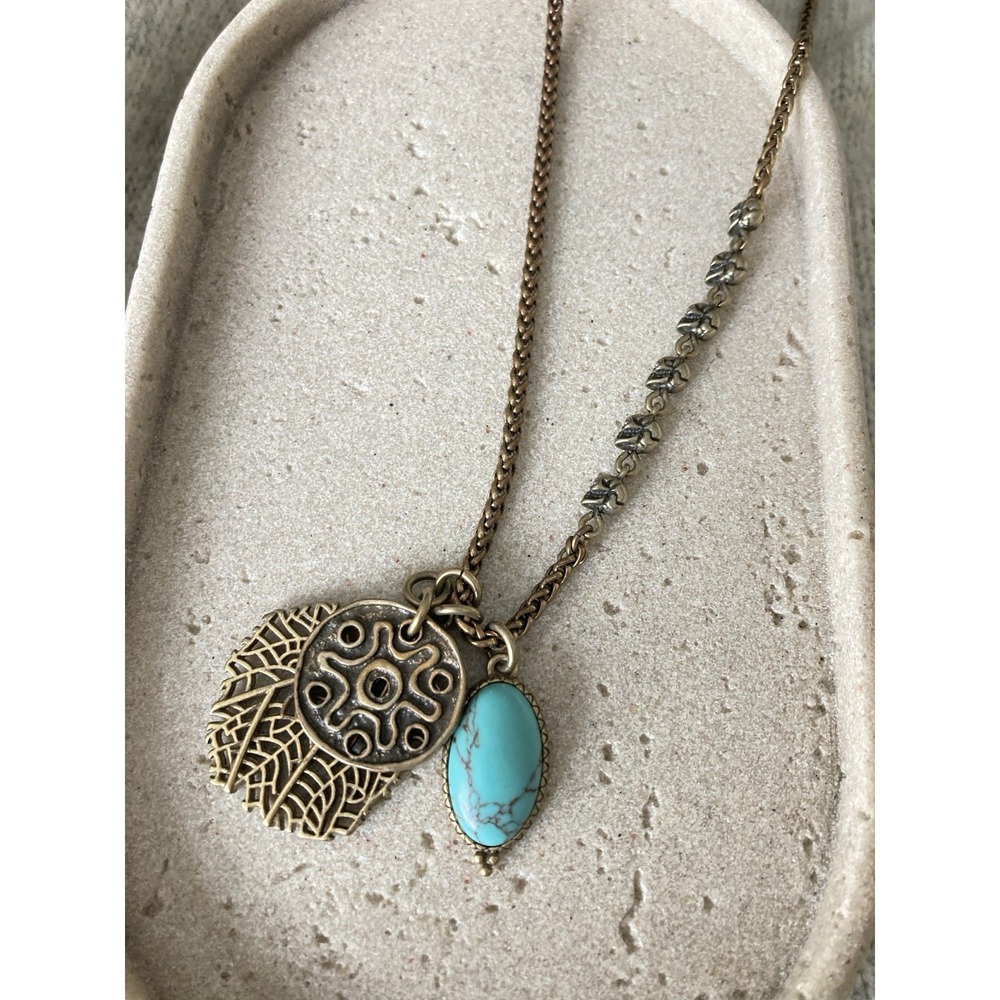Lucky Brand Bohemian Charm Necklace Antiqued Gold Tone Turquoise Colored Leaf